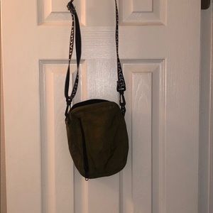 Baggu Cross Body